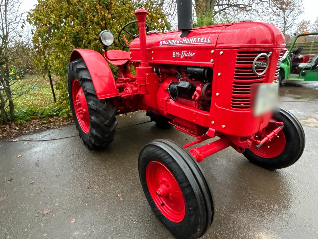 BOLINDER MUNKTELL VOLVO - Traktor: slika 3 BOLINDER MUNKTELL VOLVO - Traktor: slika 3