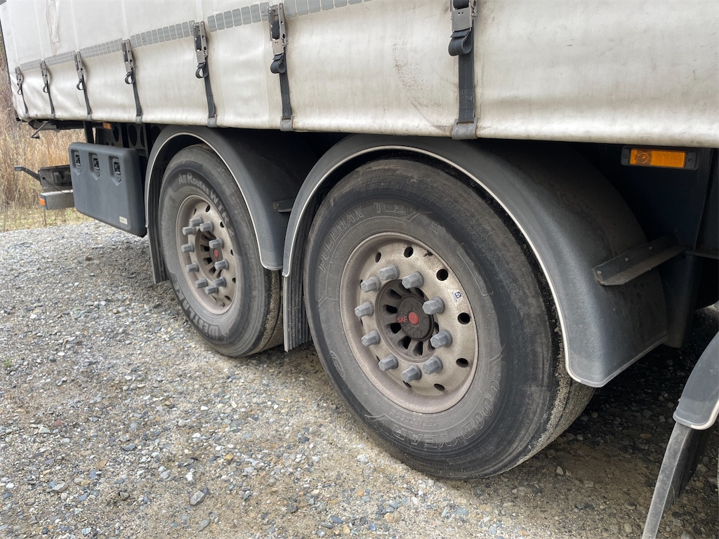 Poluprikolica sa ceradom Berger SAPL24 Edscha (2022): slika 8