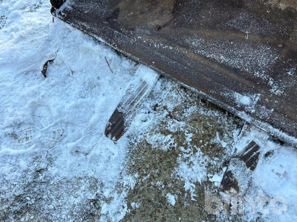 Mini utovarivač Bobcat 753 & Redskap: slika 21 Mini utovarivač Bobcat 753 & Redskap: slika 21