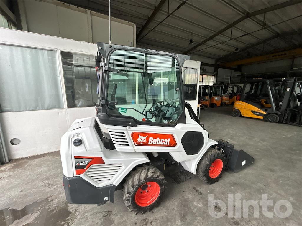 Bobcat L 23 - Zglobni utovarivač: slika 4 Bobcat L 23 - Zglobni utovarivač: slika 4