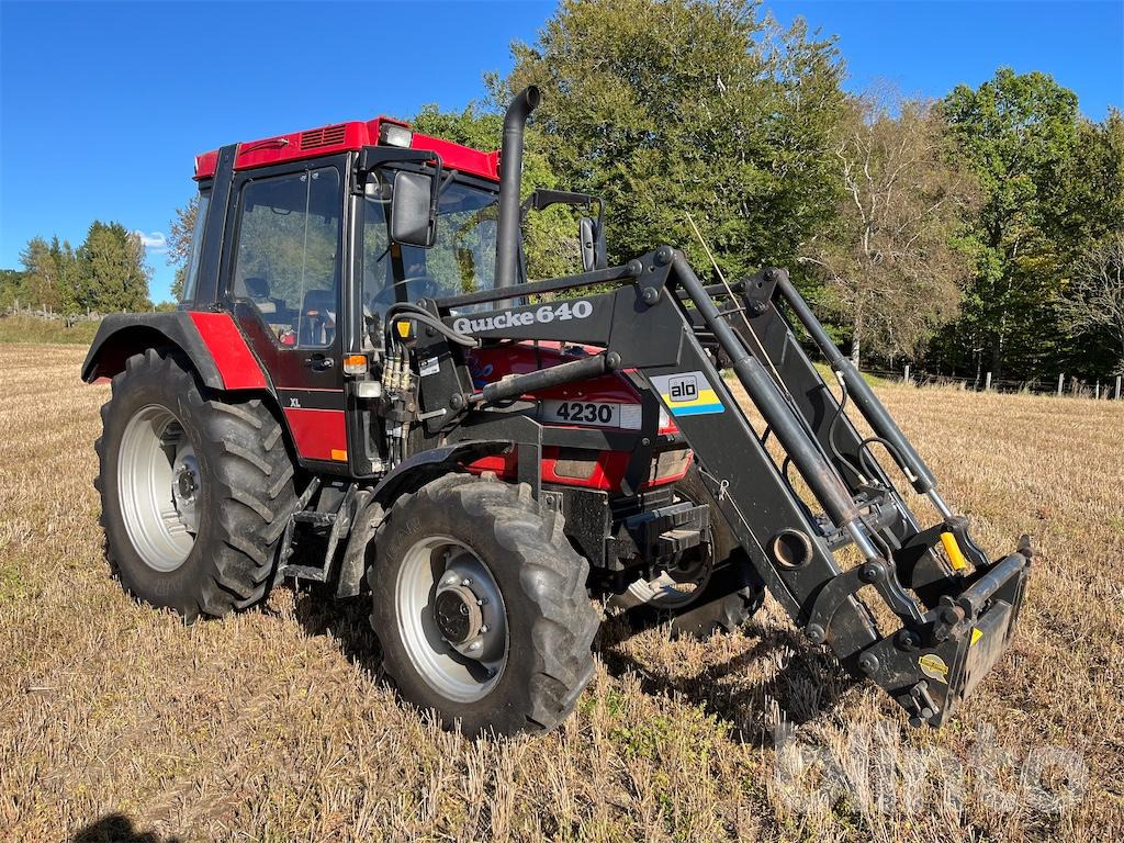 CASE IH 4230 WD - Traktor: slika 3 CASE IH 4230 WD - Traktor: slika 3
