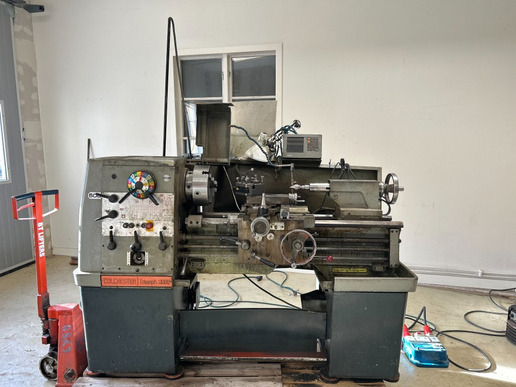 Colchester Triumph 2000 med flertalet tillbehör - Mašinska alatka: slika 2 Colchester Triumph 2000 med flertalet tillbehör - Mašinska alatka: slika 2