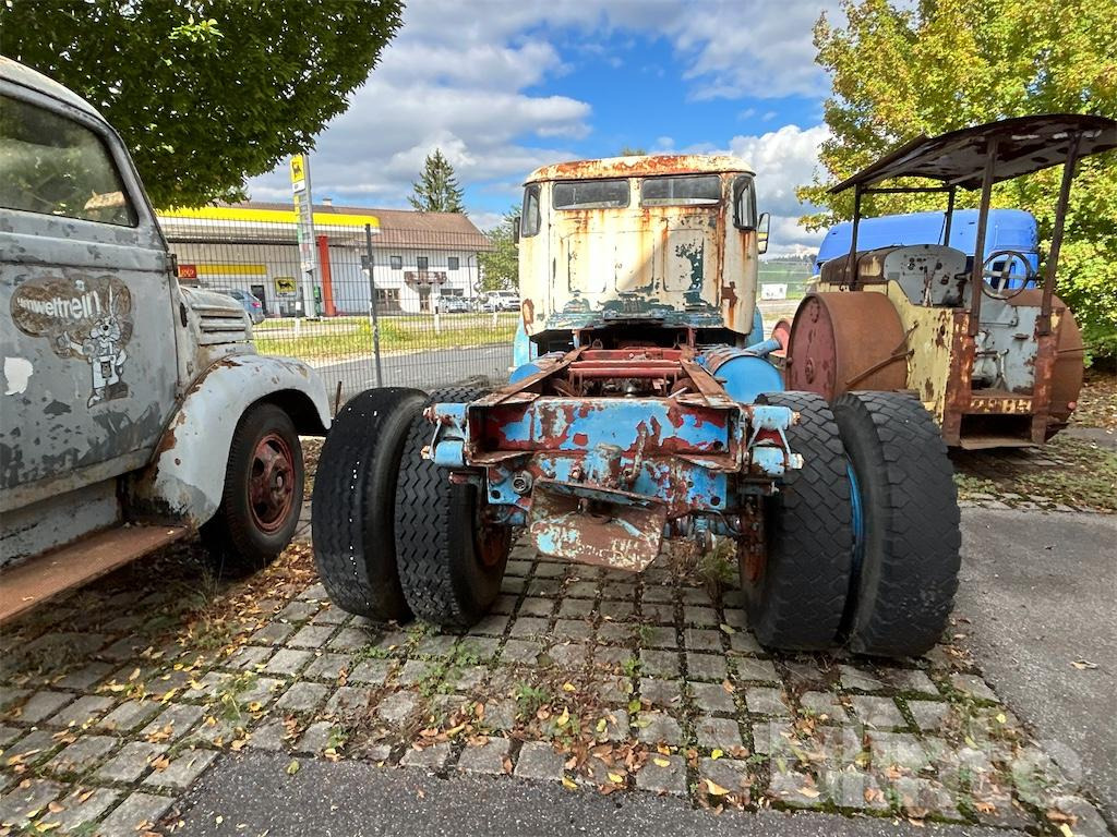 Daimler-Benz AG, LAK 329 B/37 (späte 1960er) - Kamion sa golom šasijom i zatvorenom kabinom: slika 4 Daimler-Benz AG, LAK 329 B/37 (späte 1960er) - Kamion sa golom šasijom i zatvorenom kabinom: slika 4