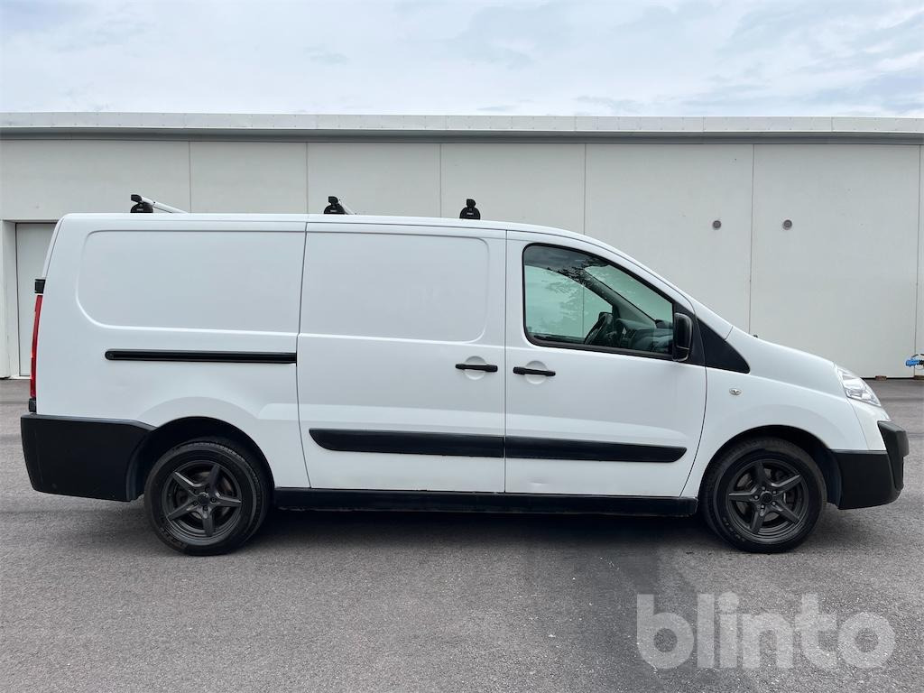 TOYOTA X - Dostavno vozilo: slika 5 TOYOTA X - Dostavno vozilo: slika 5