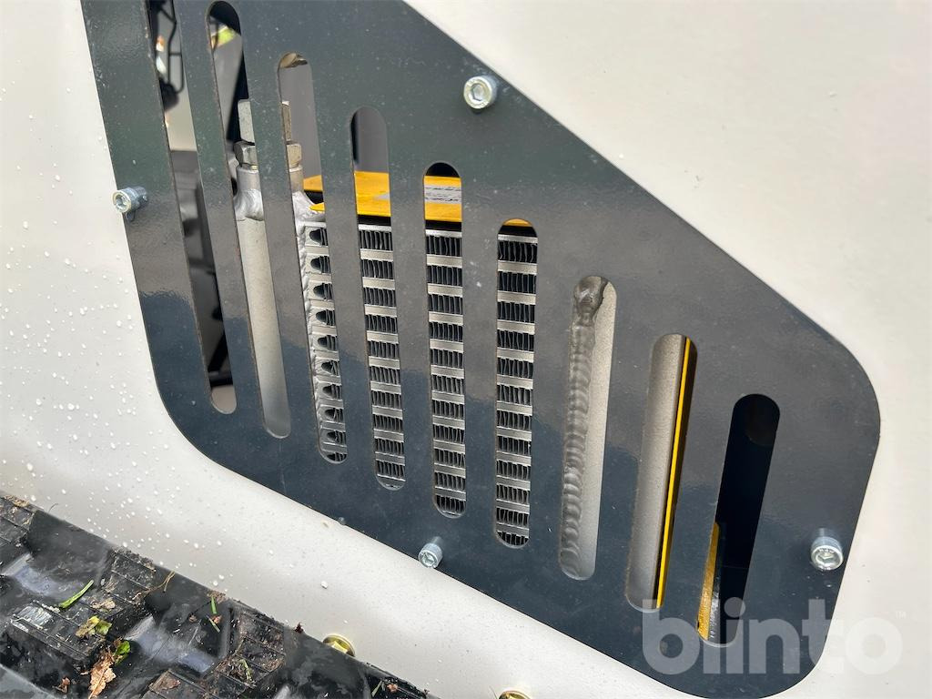 Mini utovarivač ForceDrive Skis Steer Loader (2025): slika 24