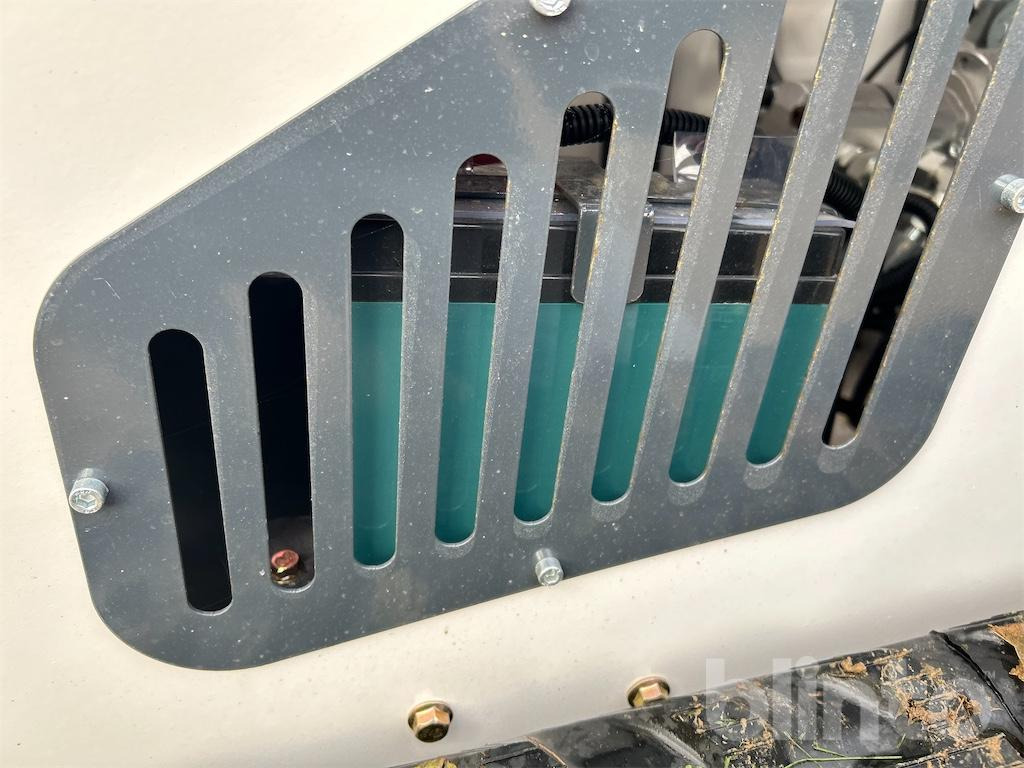 Mini utovarivač ForceDrive Skis Steer Loader (2025): slika 27