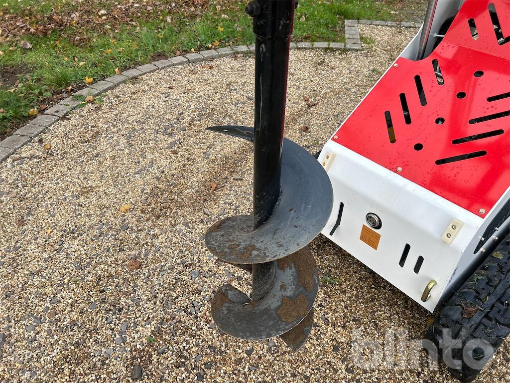 Mini utovarivač ForceDrive Skis Steer Loader (2025): slika 9