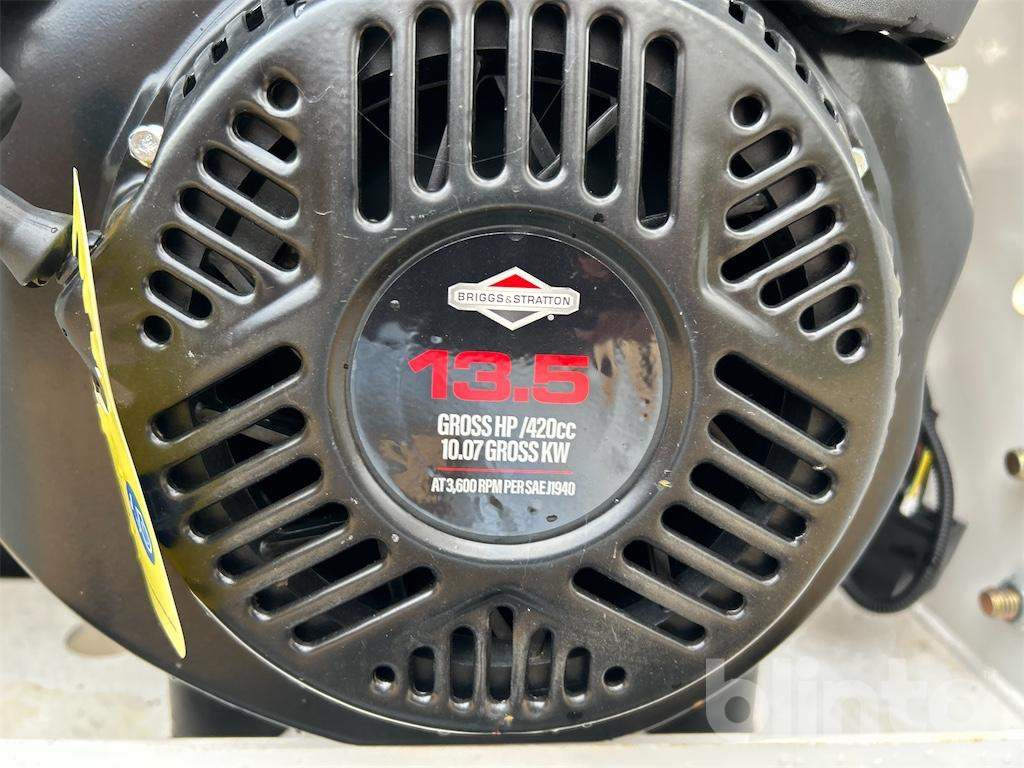 Mini utovarivač ForceDrive Skis Steer Loader (2025): slika 34