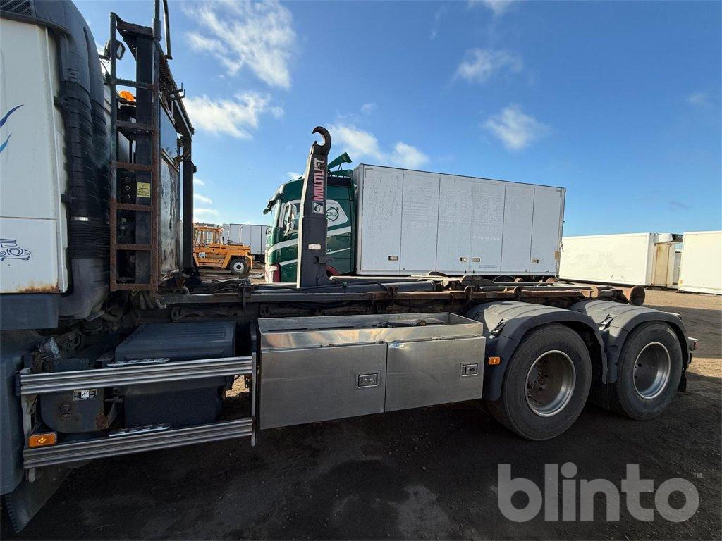 HIAB Multlift - Sistem hidraulične kuke/ Utovaranja kontejnera: slika 4 HIAB Multlift - Sistem hidraulične kuke/ Utovaranja kontejnera: slika 4