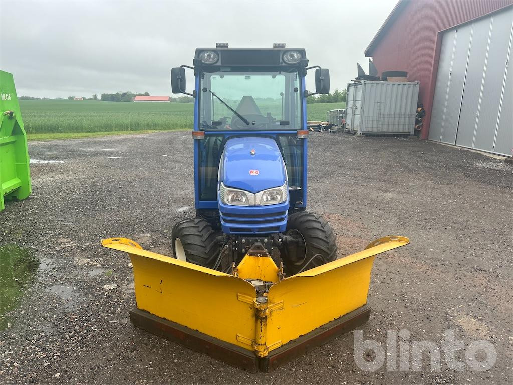 ISEKI TH4A - 1 redskap - Mali traktor: slika 3 ISEKI TH4A - 1 redskap - Mali traktor: slika 3