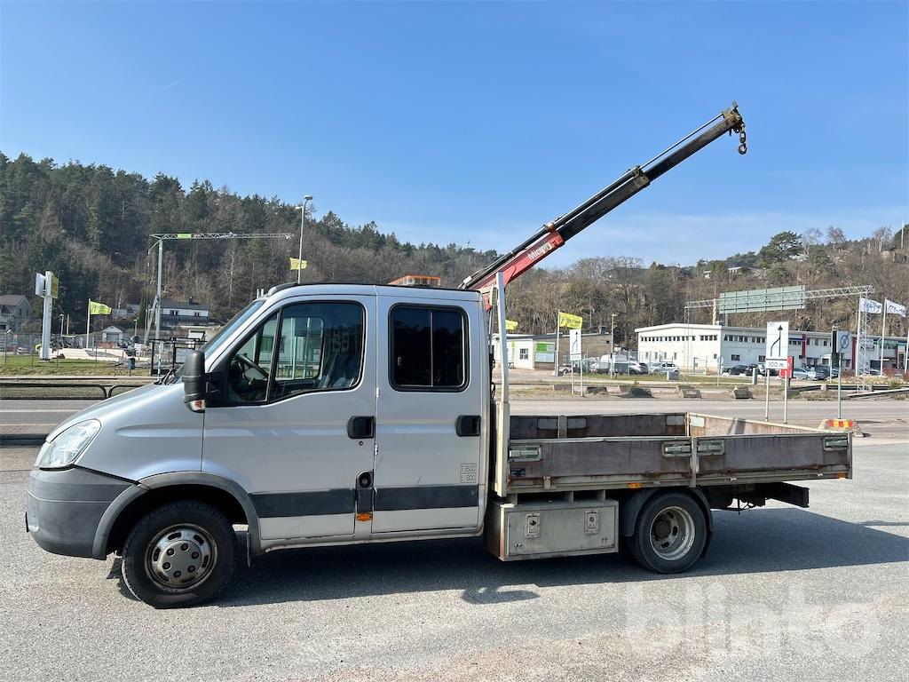 Iveco Daily 3.0HP - Dostavno vozilo s ravnom platformom, Dostavno vozilo sa duplom kabinom: slika 1 Iveco Daily 3.0HP - Dostavno vozilo s ravnom platformom, Dostavno vozilo sa duplom kabinom: slika 1