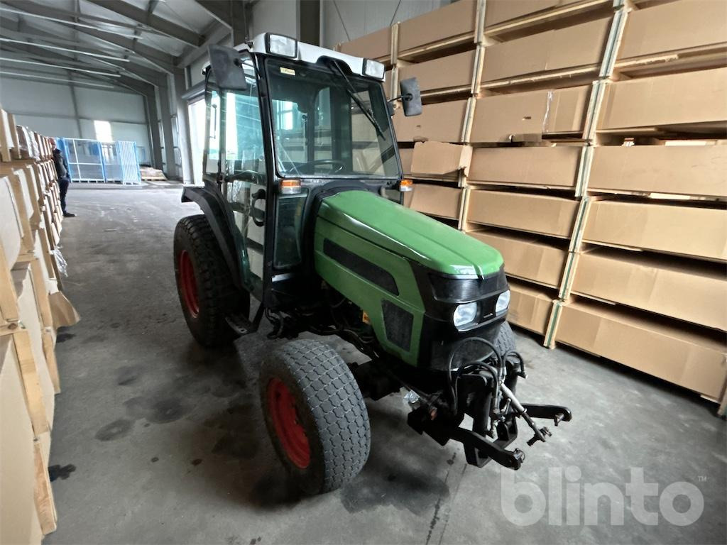 JCB J-SH 335 HST - Traktor: slika 2 JCB J-SH 335 HST - Traktor: slika 2