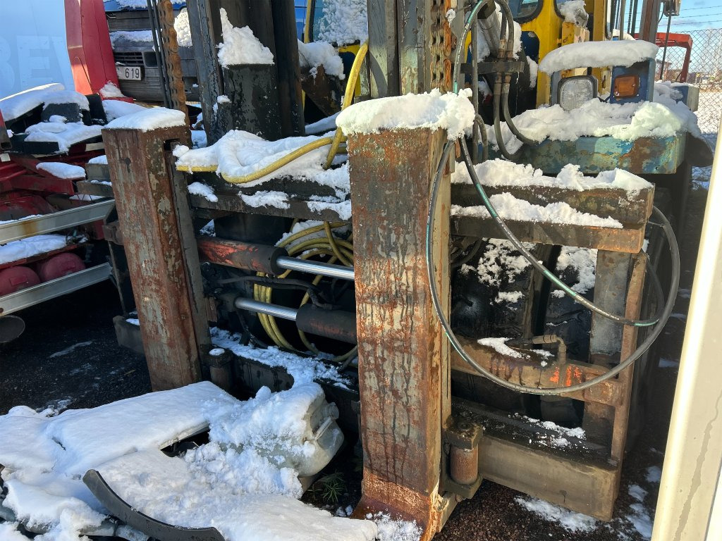 Viljuškar Kalmar: slika 44 Viljuškar Kalmar: slika 44