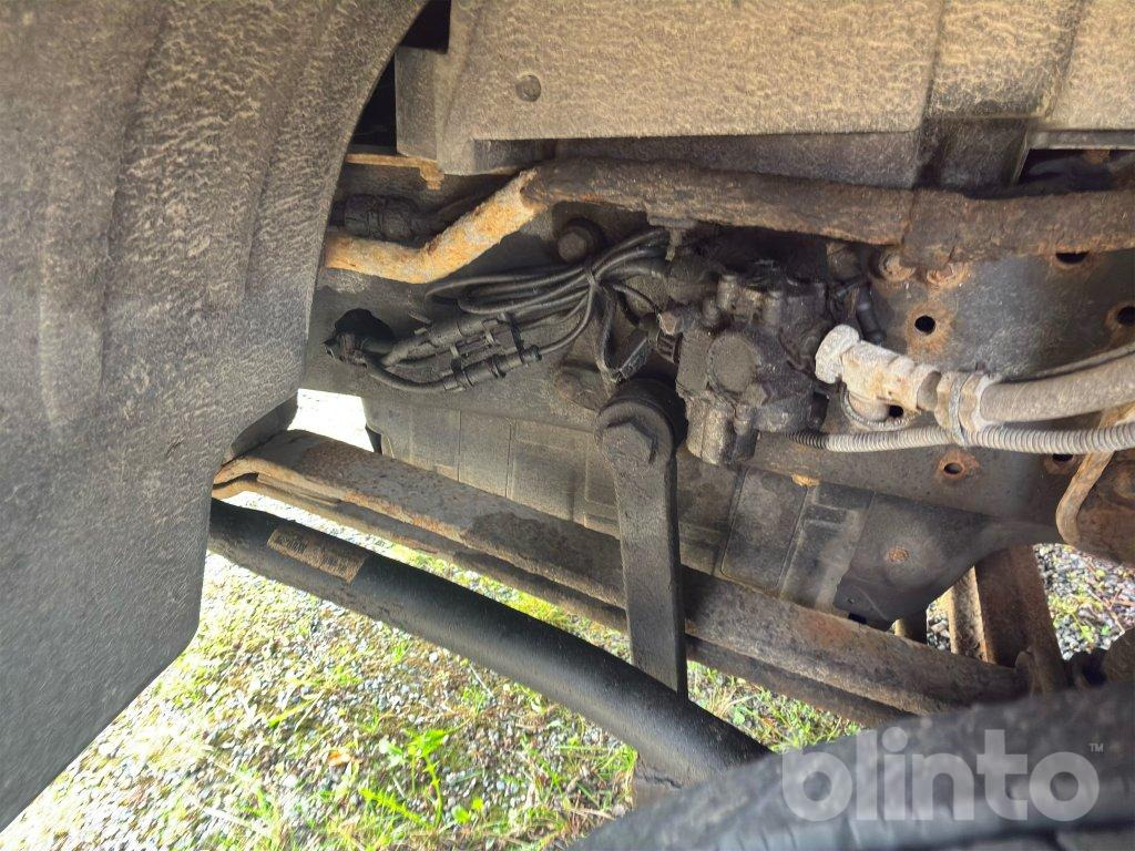 Kamion MERCEDES-BENZ 1223 L4X2: slika 23