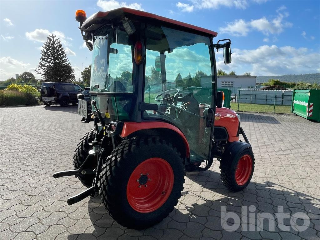 Kubota B2231 HC (Allrad) - Traktor: slika 3 Kubota B2231 HC (Allrad) - Traktor: slika 3