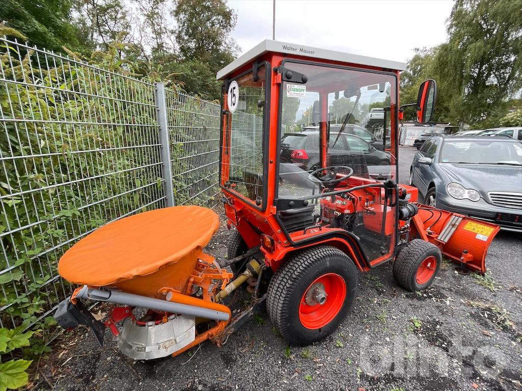 Kubota B4200D - Komunalni traktor: slika 3 Kubota B4200D - Komunalni traktor: slika 3