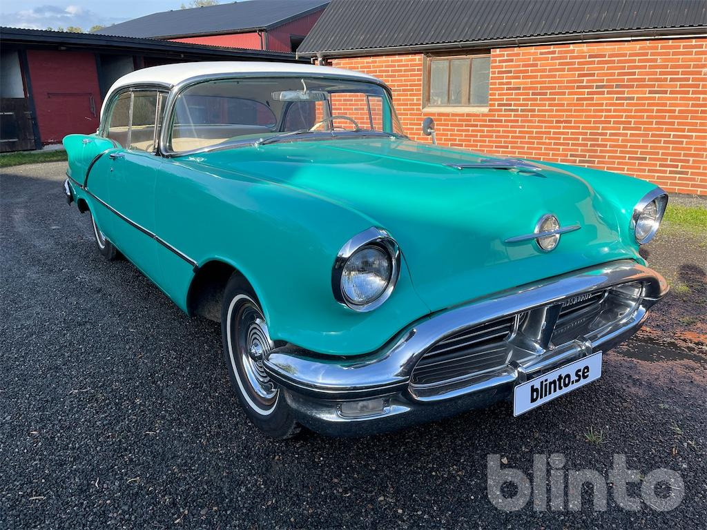 Oldsmobile 88 Holiday - Automobil: slika 4 Oldsmobile 88 Holiday - Automobil: slika 4