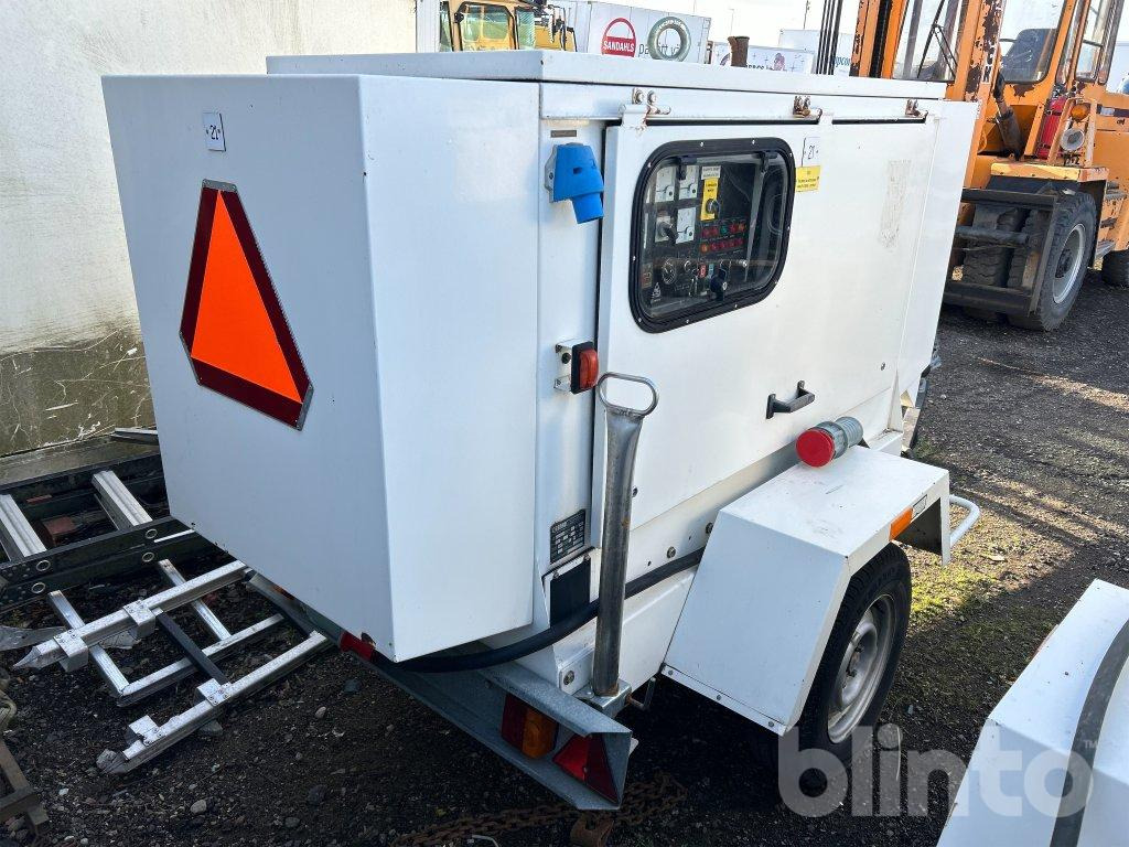 S.D.M.O DGMLF4 - LGF-skyltad - Set generatora: slika 2 S.D.M.O DGMLF4 - LGF-skyltad - Set generatora: slika 2