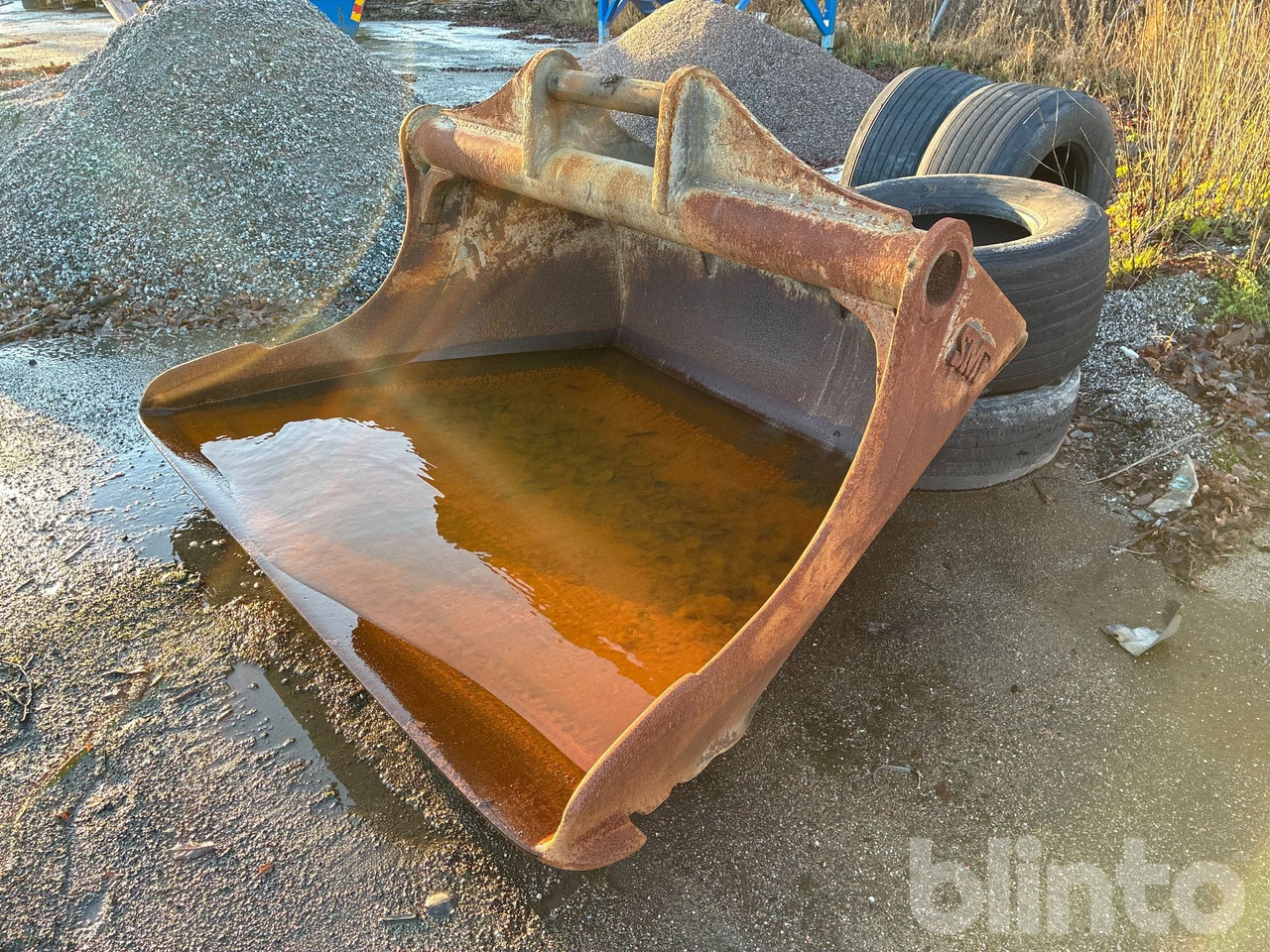 SMP S70HD 1600L - Kašika: slika 1 SMP S70HD 1600L - Kašika: slika 1