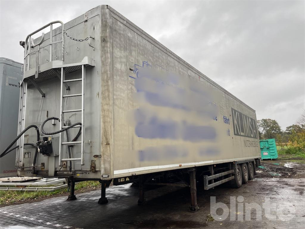 STAS Schubbodenauflieger (2004) - Poluprikolica sa pokretnim podom: slika 1 STAS Schubbodenauflieger (2004) - Poluprikolica sa pokretnim podom: slika 1