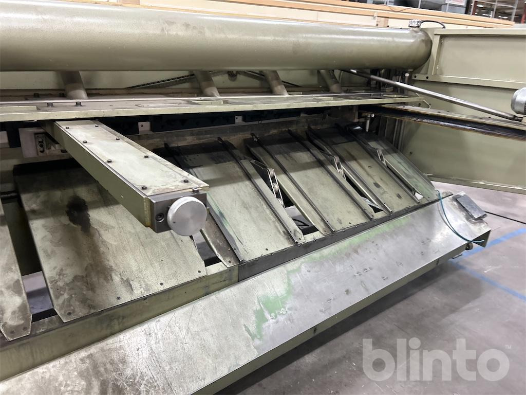 Safan VS 255/4 - Mašinska alatka: slika 4 Safan VS 255/4 - Mašinska alatka: slika 4