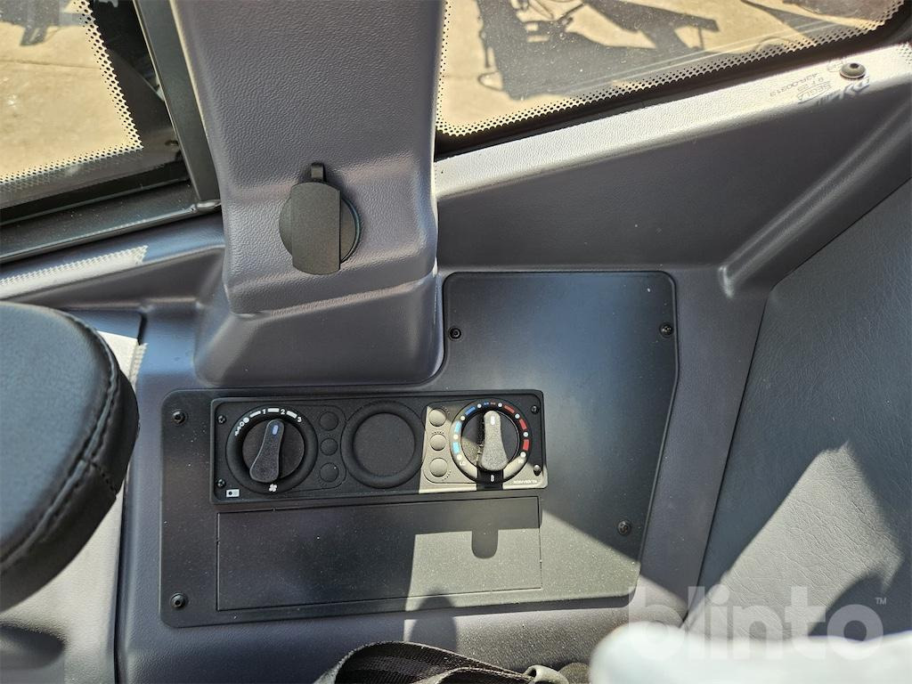 Mini utovarivač Schäffer 4670 Z (Baujahr 2024): slika 13