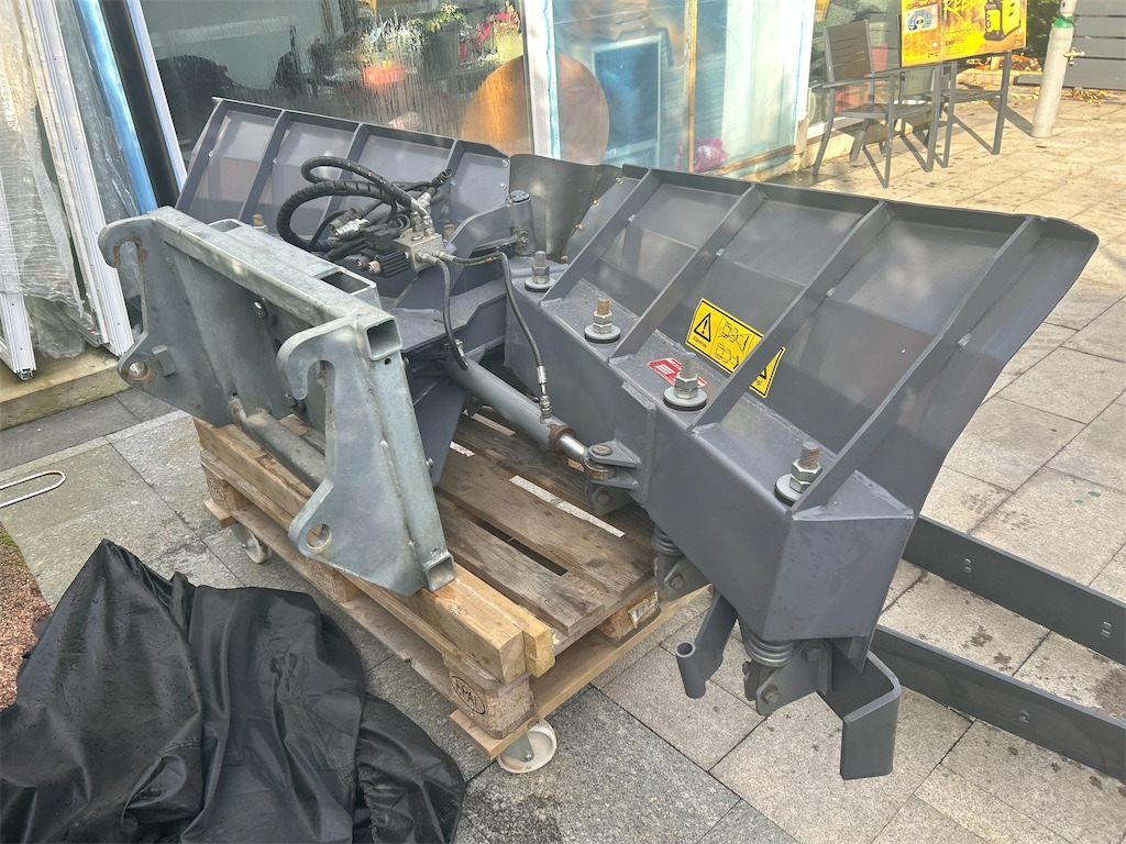 Siringe T2400 - Oštrica: slika 5 Siringe T2400 - Oštrica: slika 5