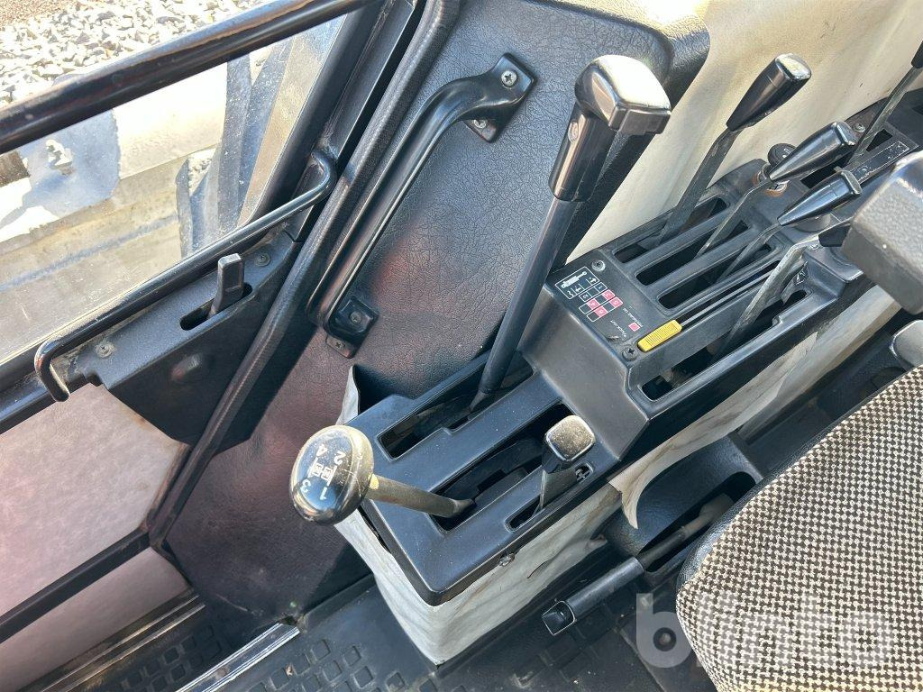 Traktor VALMET 705: slika 24 Traktor VALMET 705: slika 24