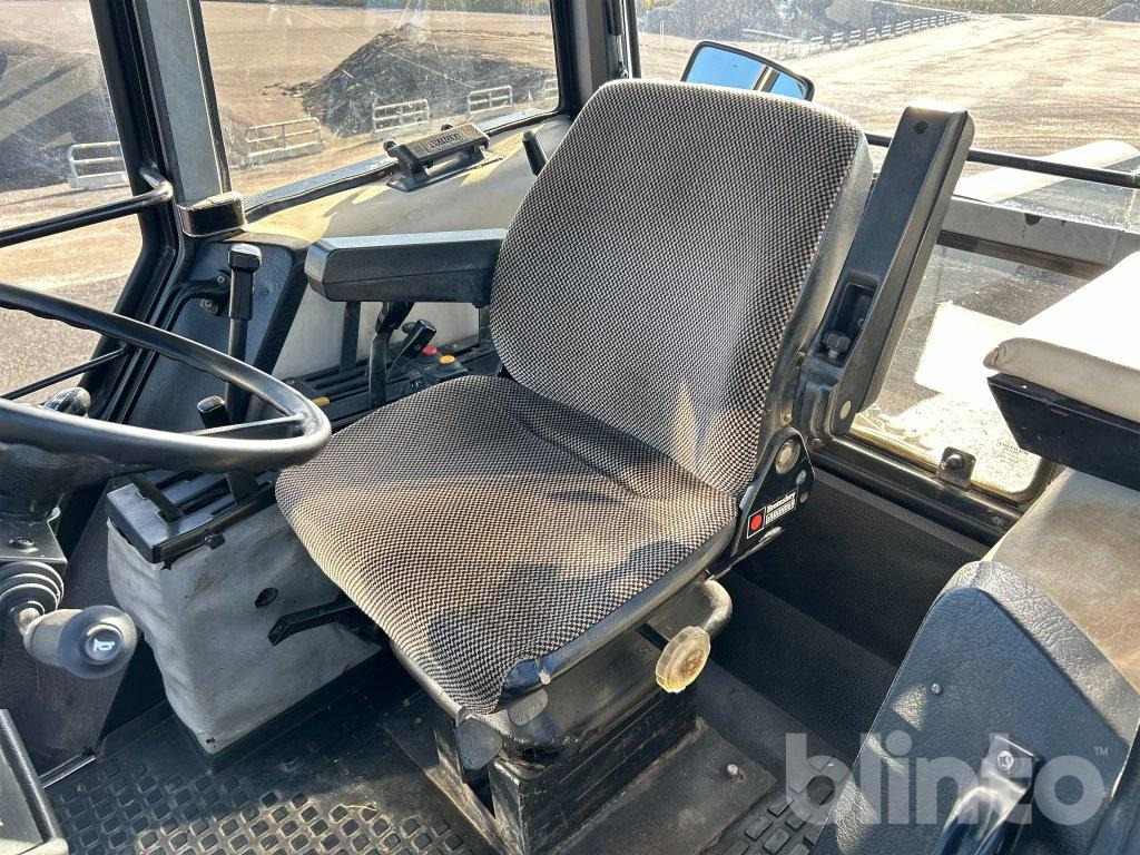 Traktor VALMET 705: slika 22 Traktor VALMET 705: slika 22