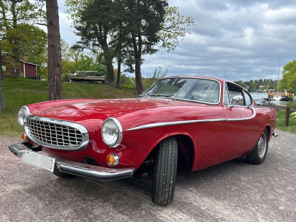 VOLVO 18335 VF - Automobil: slika 1 VOLVO 18335 VF - Automobil: slika 1