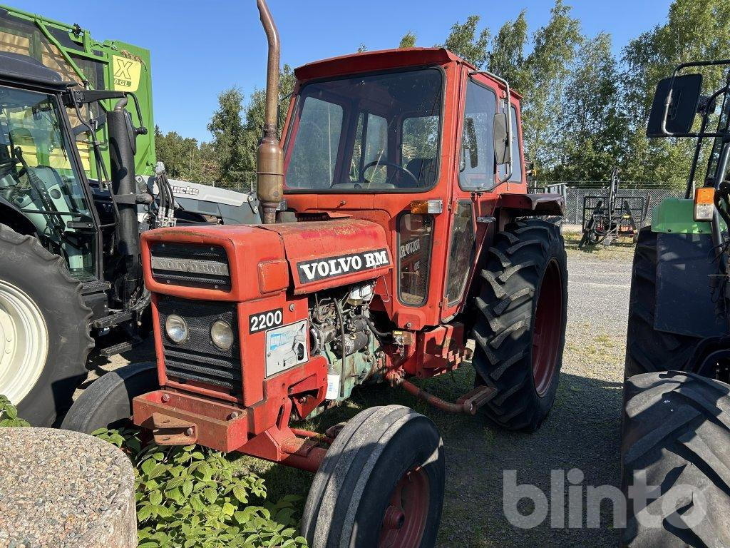 VOLVO BM 2200 - Traktor: slika 2 VOLVO BM 2200 - Traktor: slika 2