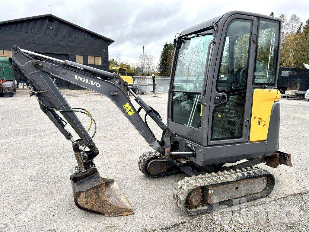 Volvo EC18D - Mini bager: slika 3 Volvo EC18D - Mini bager: slika 3
