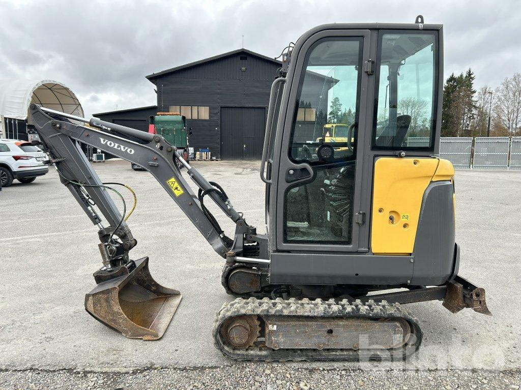 Volvo EC18D - Mini bager: slika 4 Volvo EC18D - Mini bager: slika 4