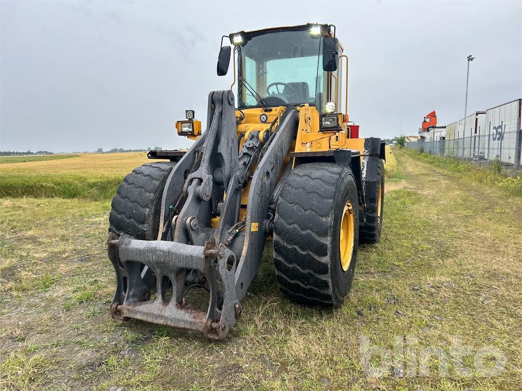 Volvo L90D - Utovarivač točkaš: slika 3 Volvo L90D - Utovarivač točkaš: slika 3