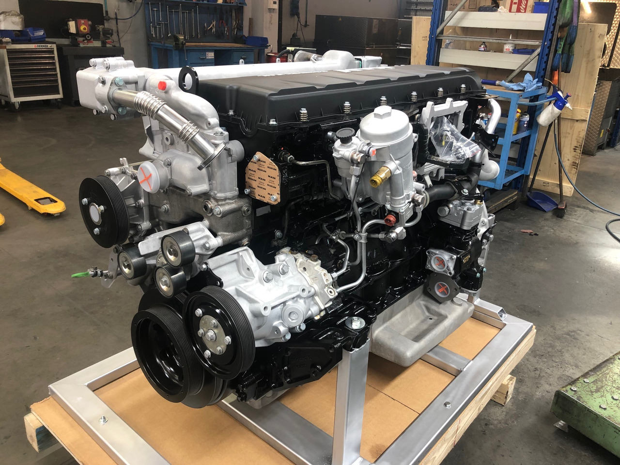 MOTORE MAN D2066LOH07 / MAN D2066 LOH07 - Motor: slika 1 MOTORE MAN D2066LOH07 / MAN D2066 LOH07 - Motor: slika 1