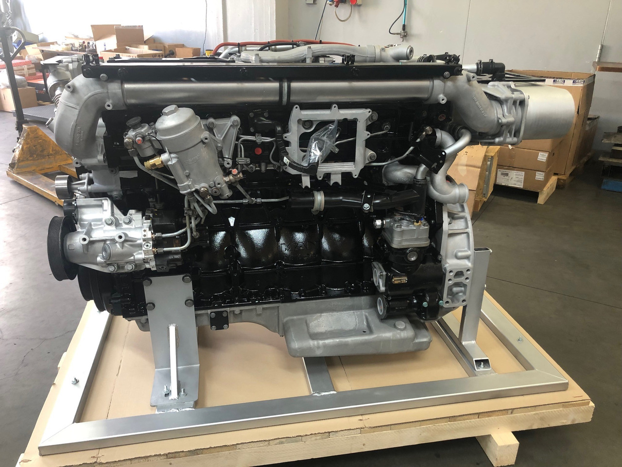 MOTORE MAN D2676LOH27 / MAN D2676 LOH27 - Motor: slika 2 MOTORE MAN D2676LOH27 / MAN D2676 LOH27 - Motor: slika 2