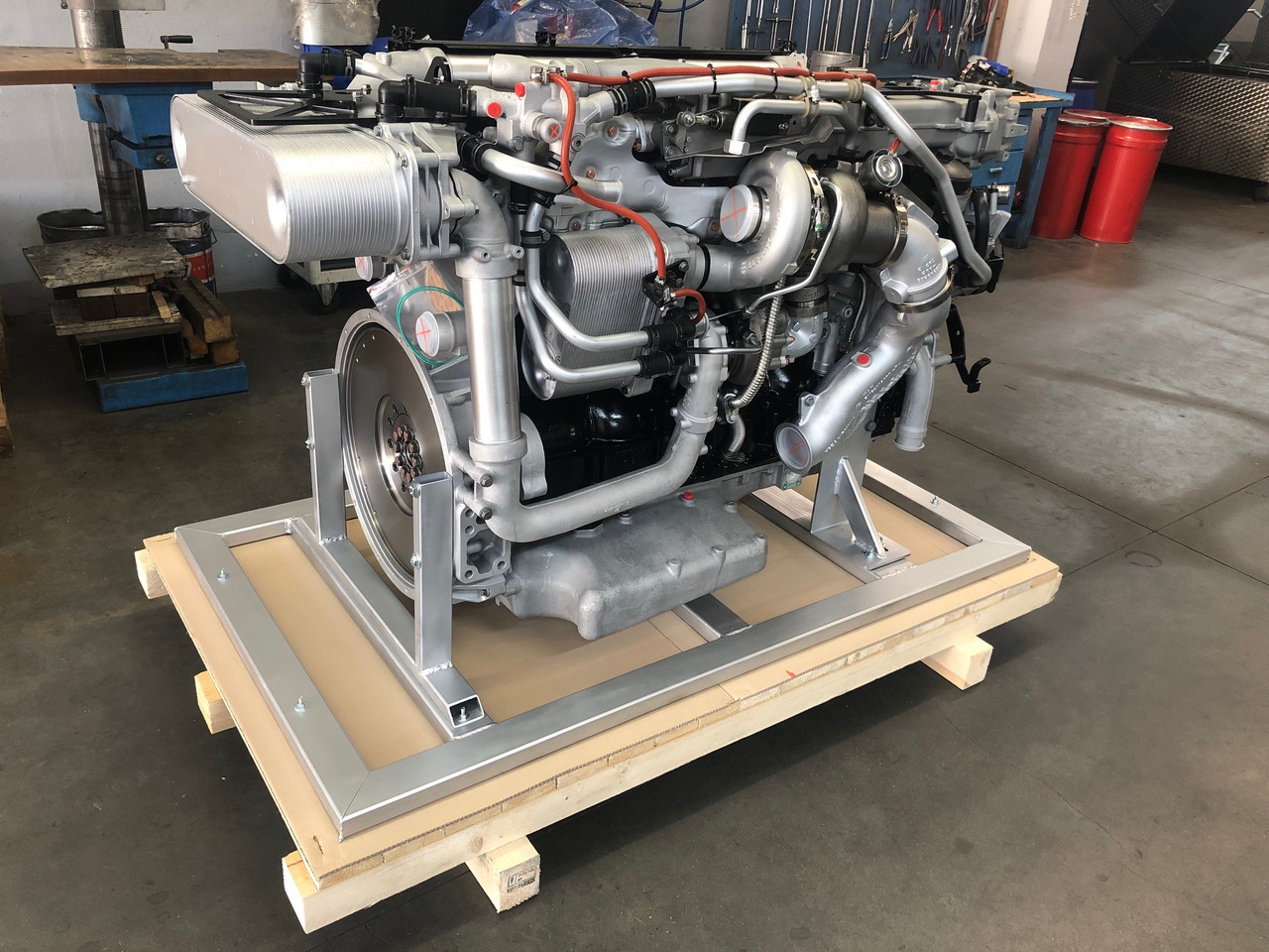 MOTORE MAN D2676LOH28 / MAN D2676 LOH28 - Motor: slika 1 MOTORE MAN D2676LOH28 / MAN D2676 LOH28 - Motor: slika 1