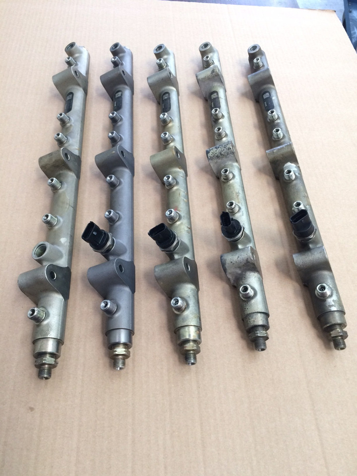 TUBO PRESSIONE COMMON RAIL MAN 51103116054 - Sistem goriva: slika 3 TUBO PRESSIONE COMMON RAIL MAN 51103116054 - Sistem goriva: slika 3