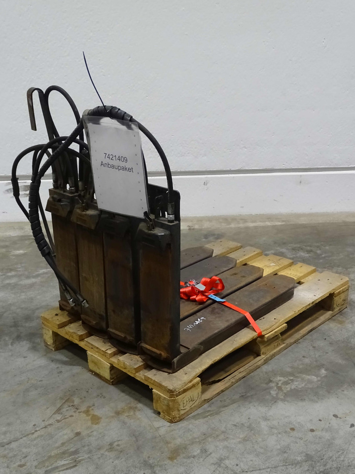 Weitere 2XANBAUGERÄTE - Viljuška: slika 2 Weitere 2XANBAUGERÄTE - Viljuška: slika 2