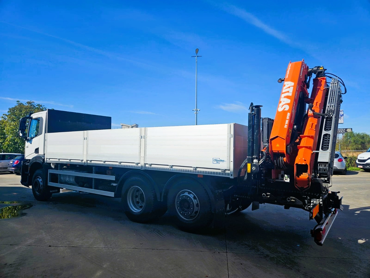 Iveco X-Way AD300X46Z HR ON+ - Kamion sa tovarnim sandukom, Kamion sa dizalicom: slika 5 Iveco X-Way AD300X46Z HR ON+ - Kamion sa tovarnim sandukom, Kamion sa dizalicom: slika 5