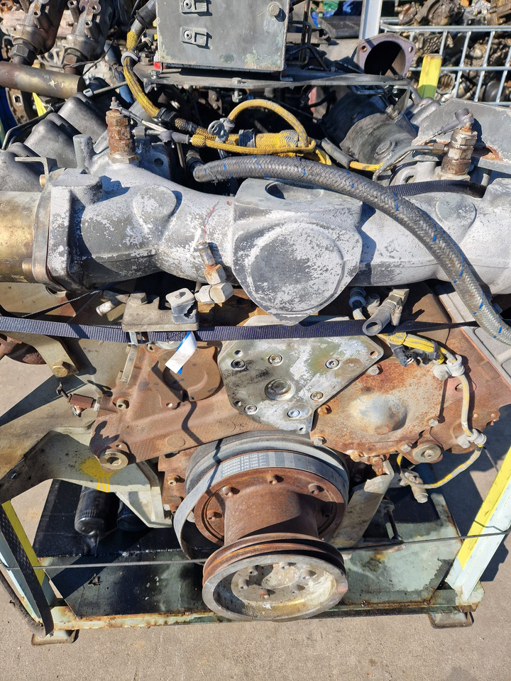 Liebherr V8 - Motor: slika 4 Liebherr V8 - Motor: slika 4