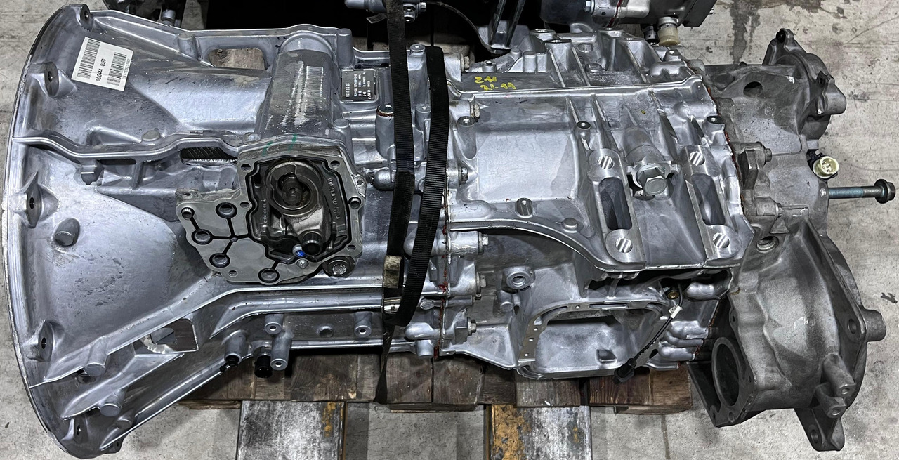 MERCEDES-BENZ Actros Transmission A960 261 0929 - Transmisija: slika 2 MERCEDES-BENZ Actros Transmission A960 261 0929 - Transmisija: slika 2