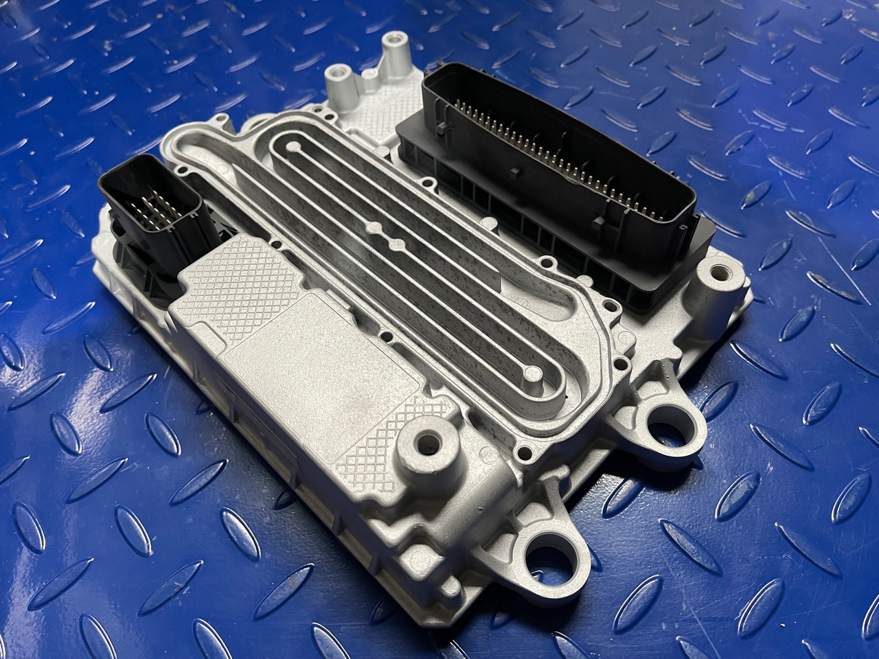 Mercedes Actros Antos Arocs Atego MCM2 MCM2.1 A0014466435 Reman - Upravljačka jedinica za Kamion: slika 2 Mercedes Actros Antos Arocs Atego MCM2 MCM2.1 A0014466435 Reman - Upravljačka jedinica za Kamion: slika 2