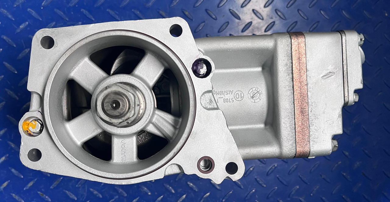 Mercedes Actros MP4 Air Compressor Euro 6 A4701302015 Reconditioned - Zračne kočnice za Kamion: slika 5 Mercedes Actros MP4 Air Compressor Euro 6 A4701302015 Reconditioned - Zračne kočnice za Kamion: slika 5