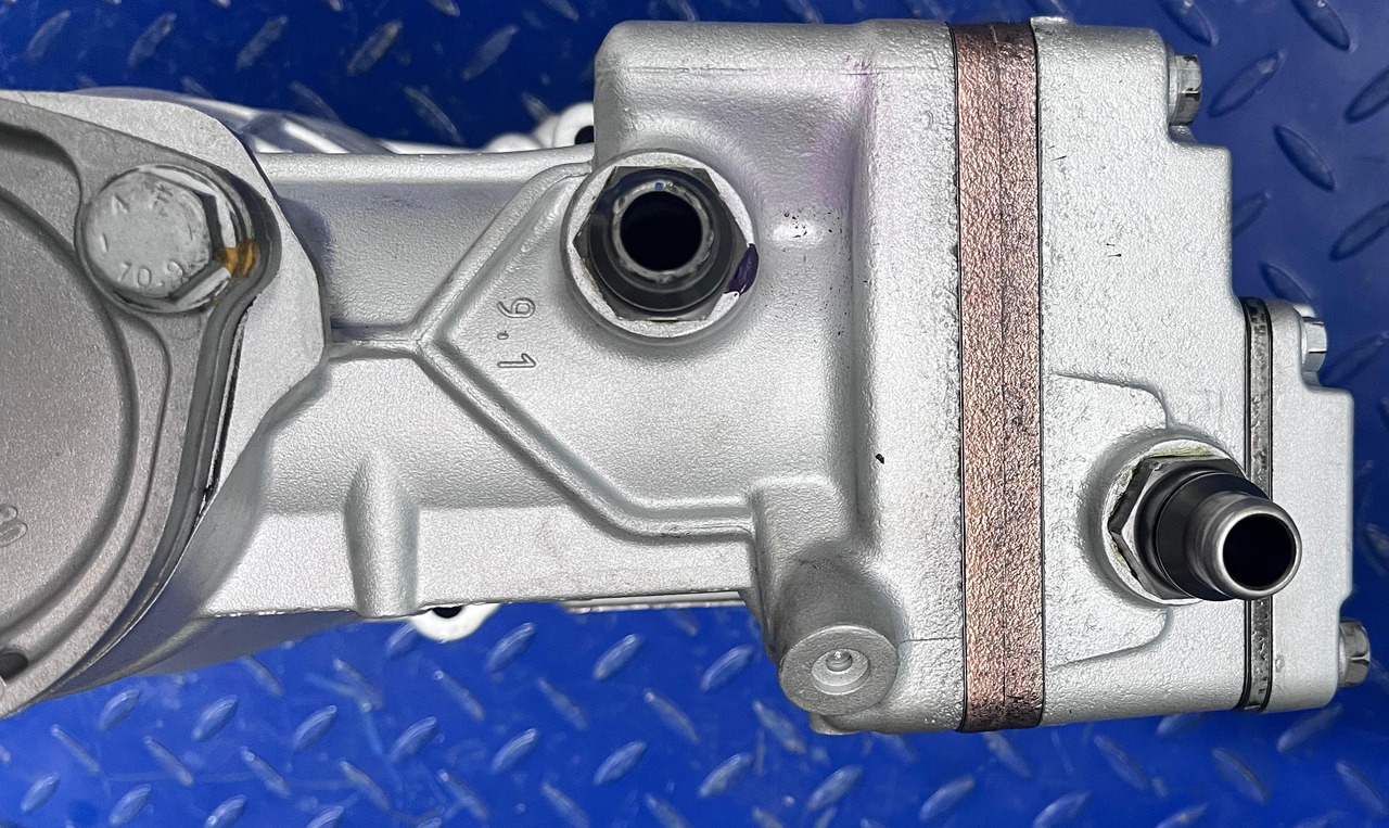 Mercedes Actros MP4 Air Compressor Euro 6 A4701302015 Reconditioned - Zračne kočnice za Kamion: slika 4 Mercedes Actros MP4 Air Compressor Euro 6 A4701302015 Reconditioned - Zračne kočnice za Kamion: slika 4