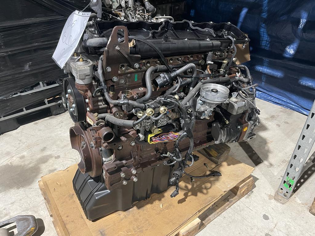 Mercedes Detroit Diesel ECM DDERA9264460040 A9264460040 9264460040 - Upravljačka jedinica za Kamion: slika 2 Mercedes Detroit Diesel ECM DDERA9264460040 A9264460040 9264460040 - Upravljačka jedinica za Kamion: slika 2