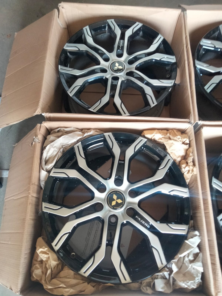Mitsubishi Pajero L200 20 Zoll original Rims KBA50710 - Felna za Automobil: slika 2 Mitsubishi Pajero L200 20 Zoll original Rims KBA50710 - Felna za Automobil: slika 2