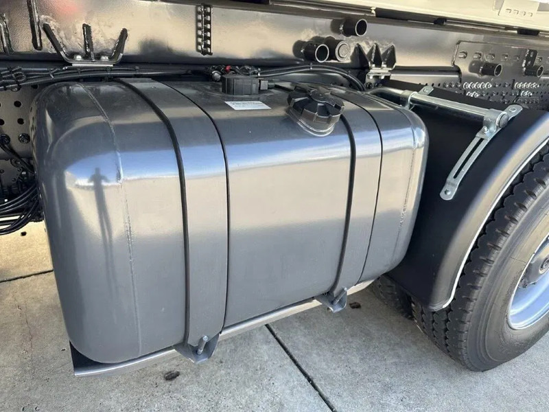 Lizing Mercedes-Benz Arocs 4140 K 8x4 Meiller Tipper Mercedes-Benz Arocs 4140 K 8x4 Meiller Tipper: slika 8 Lizing Mercedes-Benz Arocs 4140 K 8x4 Meiller Tipper Mercedes-Benz Arocs 4140 K 8x4 Meiller Tipper: slika 8