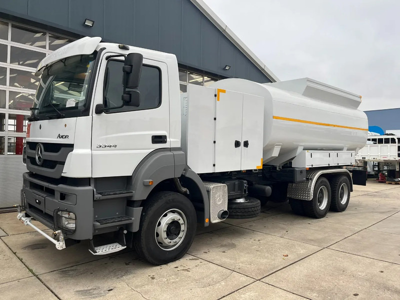Mercedes-Benz Axor 3344 6x4 Water Tank Truck - Kamion cisterna: slika 1 Mercedes-Benz Axor 3344 6x4 Water Tank Truck - Kamion cisterna: slika 1