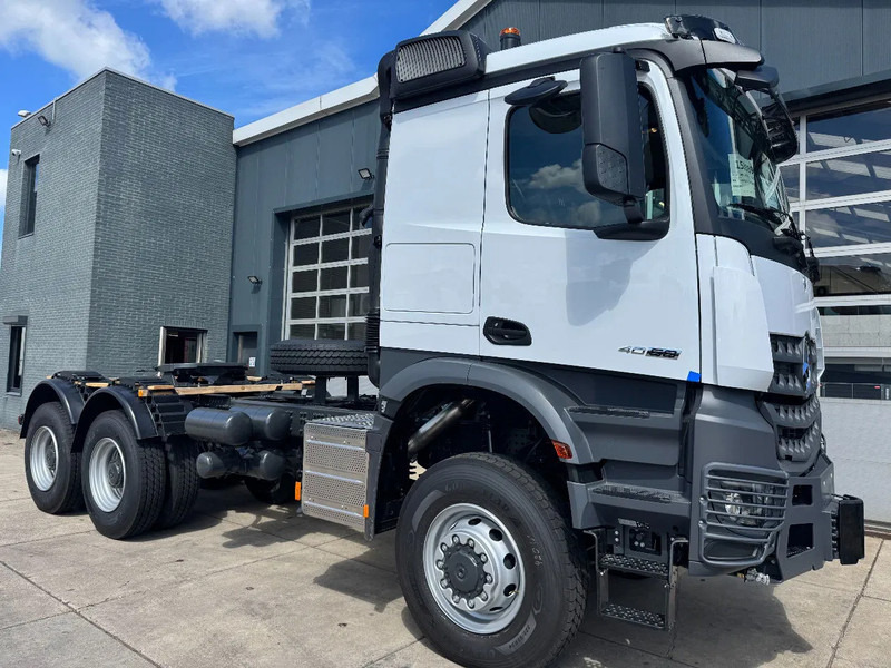 Novu Tegljač Mercedes-Benz Arocs 4058 AS 6x6 Tractor Head 180T Push Pull EURO-3: slika 10